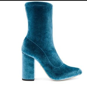 x REVOLVE Faris Bootie in Cerulean Velvet
RAYE